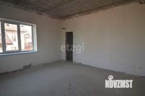 Дом 300м², 2-этажный, участок 6 сот.