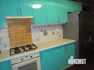 Дом 99м², 2-этажный, участок 6 сот.