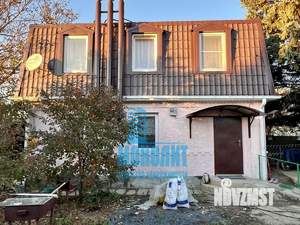 Дом 76м², 2-этажный, участок 4 сот.