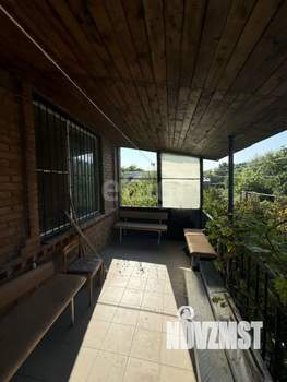 Дом 216м², 3-этажный, участок 11 сот.