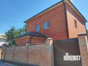 Дом 360м², 3-этажный, участок 7 сот.