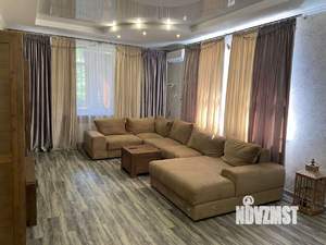 Дом 290м², 3-этажный, участок 5 сот.