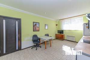 Дом 390м², 3-этажный, участок 12 сот.