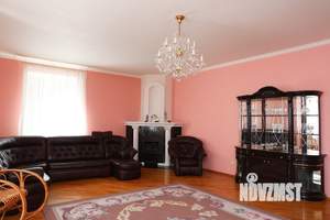 Дом 435м², 4-этажный, участок 10 сот.