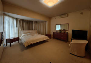 Дом 282м², 2-этажный, участок 3 сот.