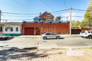 Дом 600м², 4-этажный, участок 6 сот.