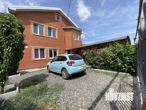 Дом 246м², 2-этажный, участок 3 сот.