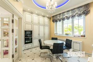 Дом 490м², 2-этажный, участок 8 сот.