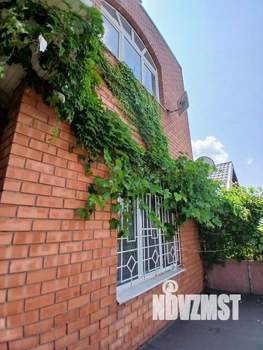 Дом 246м², 3-этажный, участок 6 сот.