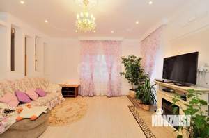 Дом 220м², 2-этажный, участок 7 сот.