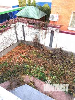 Дом 360м², 3-этажный, участок 6 сот.