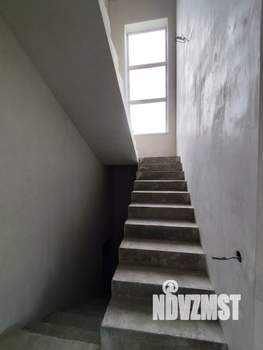 Дом 200м², 3-этажный, участок 4 сот.