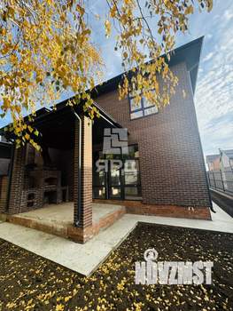 Дом 180м², 2-этажный, участок 3 сот.