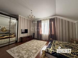 Дом 310м², 3-этажный, участок 5 сот.