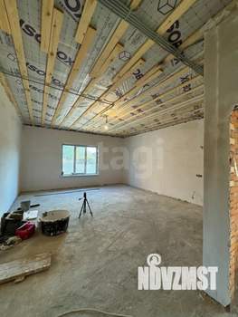 Дом 180м², 2-этажный, участок 3 сот.