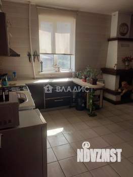 Дача 240м², 2-этажный, участок 3 сот.