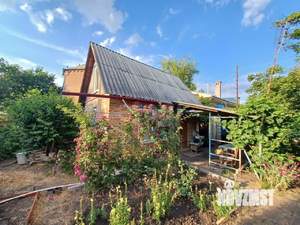 Дом 16м², 1-этажный, участок 6 сот.