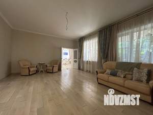 Дом 250м², 2-этажный, участок 4 сот.