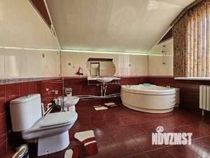 Дом 400м², 3-этажный, участок 5 сот.