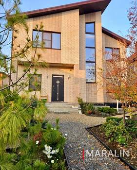 Дом 194м², 2-этажный, участок 6 сот.