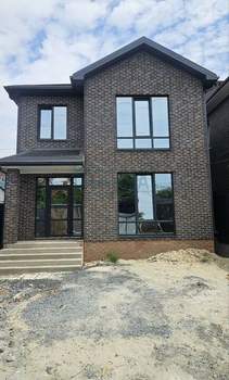 Дом 210м², 3-этажный, участок 3 сот.