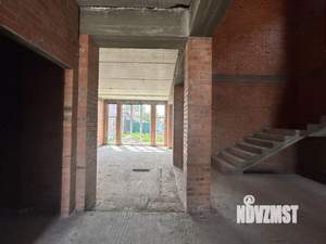 Дом 350м², 3-этажный, участок 4 сот.