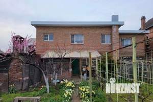 Дача 239м², 2-этажный, участок 6 сот.