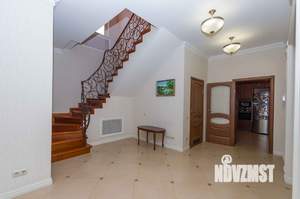 Дом 264м², 2-этажный, участок 3 сот.