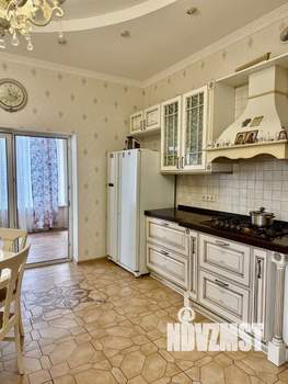 Дом 180м², 2-этажный, участок 3 сот.