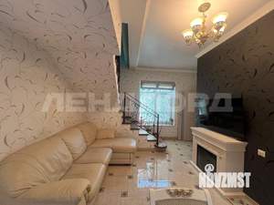 Дом 100м², 3-этажный, участок 1 сот.