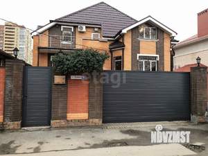 Дом 540м², 3-этажный, участок 6 сот.