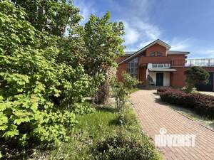 Дом 417м², 3-этажный, участок 11 сот.