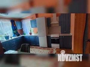 Коттедж 156м², 2-этажный, участок 6 сот.