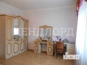 Дом 220м², 2-этажный, участок 7 сот.