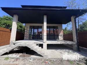 Дом 220м², 2-этажный, участок 3 сот.