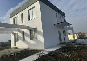 Дом 200м², 2-этажный, участок 6 сот.