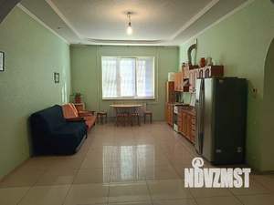 Дом 500м², 4-этажный, участок 5 сот.