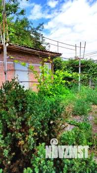 Дом 60м², 2-этажный, участок 5 сот.