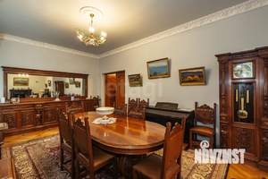 Дом 500м², 4-этажный, участок 5 сот.