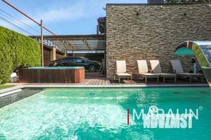 Дом 230м², 2-этажный, участок 8 сот.