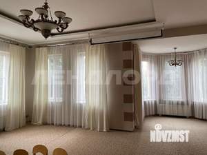 Дом 870м², 4-этажный, участок 2 сот.