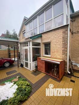 Дом 280м², 2-этажный, участок 3 сот.