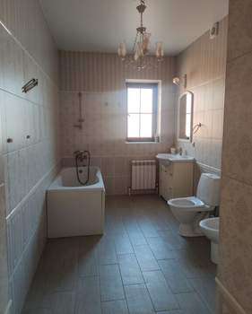 Дом 243м², 2-этажный, участок 6 сот.