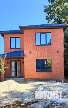 Дом 236м², 2-этажный, участок 5 сот.