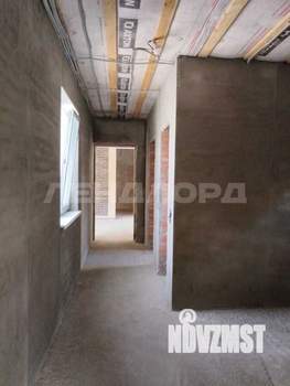 Дом 300м², 2-этажный, участок 5 сот.