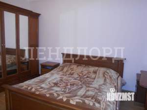 Дом 220м², 2-этажный, участок 7 сот.