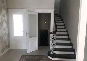 Дом 212м², 2-этажный, участок 4 сот.