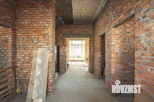 Дом 250м², 2-этажный, участок 7 сот.