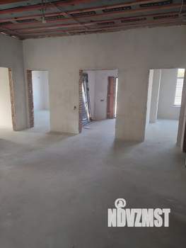 Дом 190м², 1-этажный, участок 6 сот.