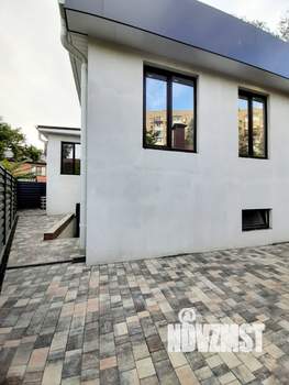 Дом 262м², 2-этажный, участок 3 сот.